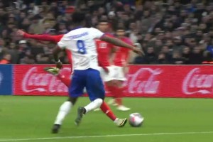 03月27日 足球友谊赛 法国vs智利 全场录像 集锦
